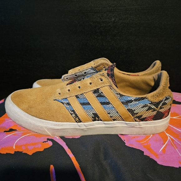 Adidas Seeley Premiere tan suede Aztec canvas mens shoes 9.5 - Picture 5 of 10